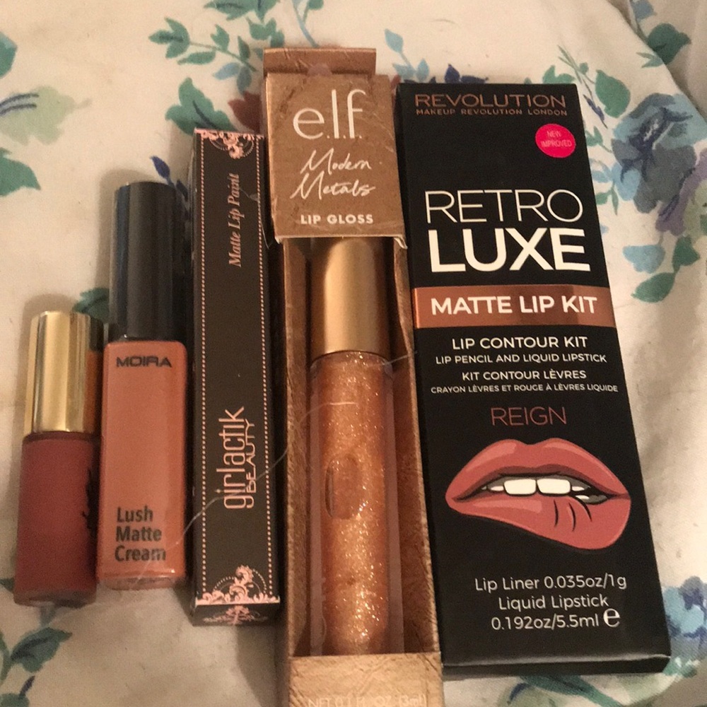 BRAND NEW lip bundle